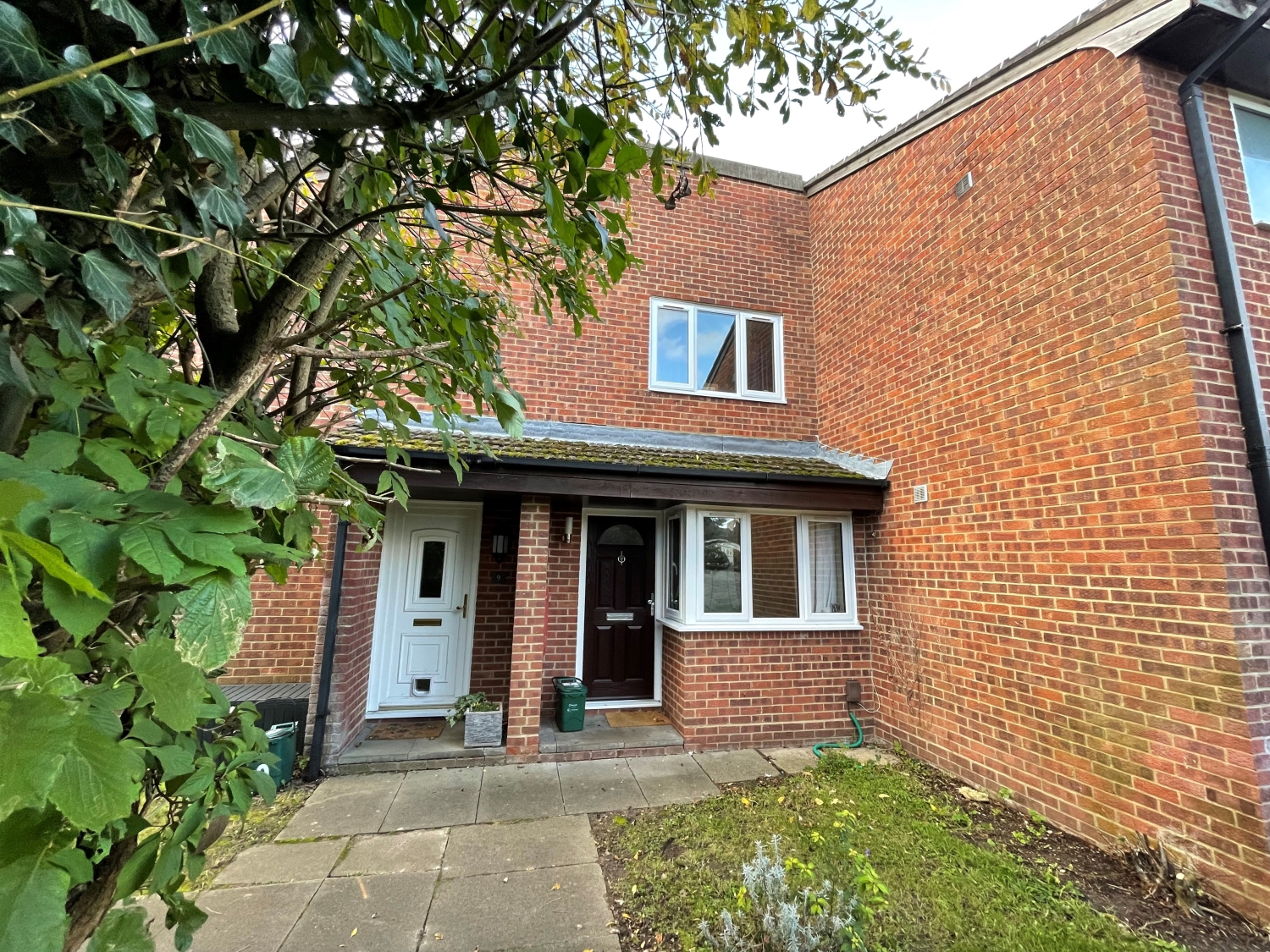 7 Sycamore Walk, Englefield Green, Egham Nevin And Wells